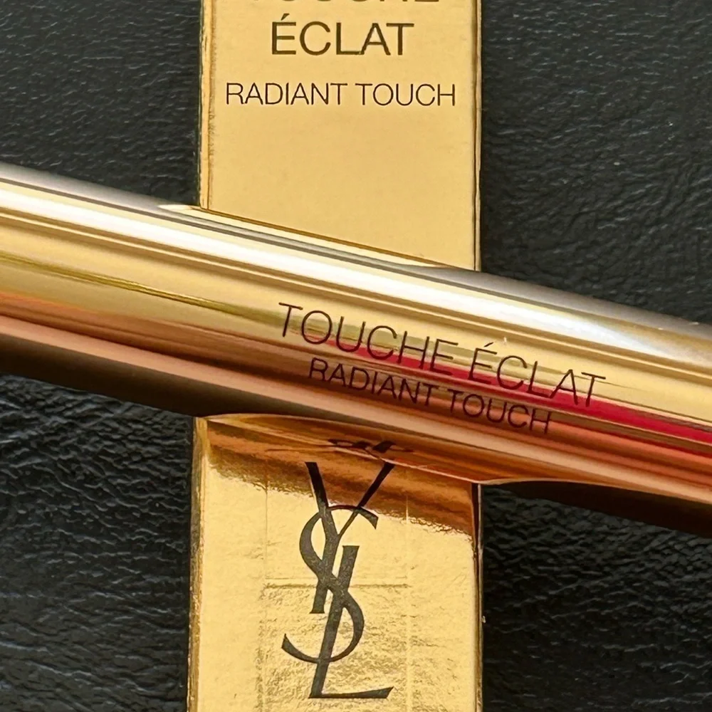 Yves Saint Laurent Touche Éclat High Cover Radiant Concealer #5 HONEY / BOXED